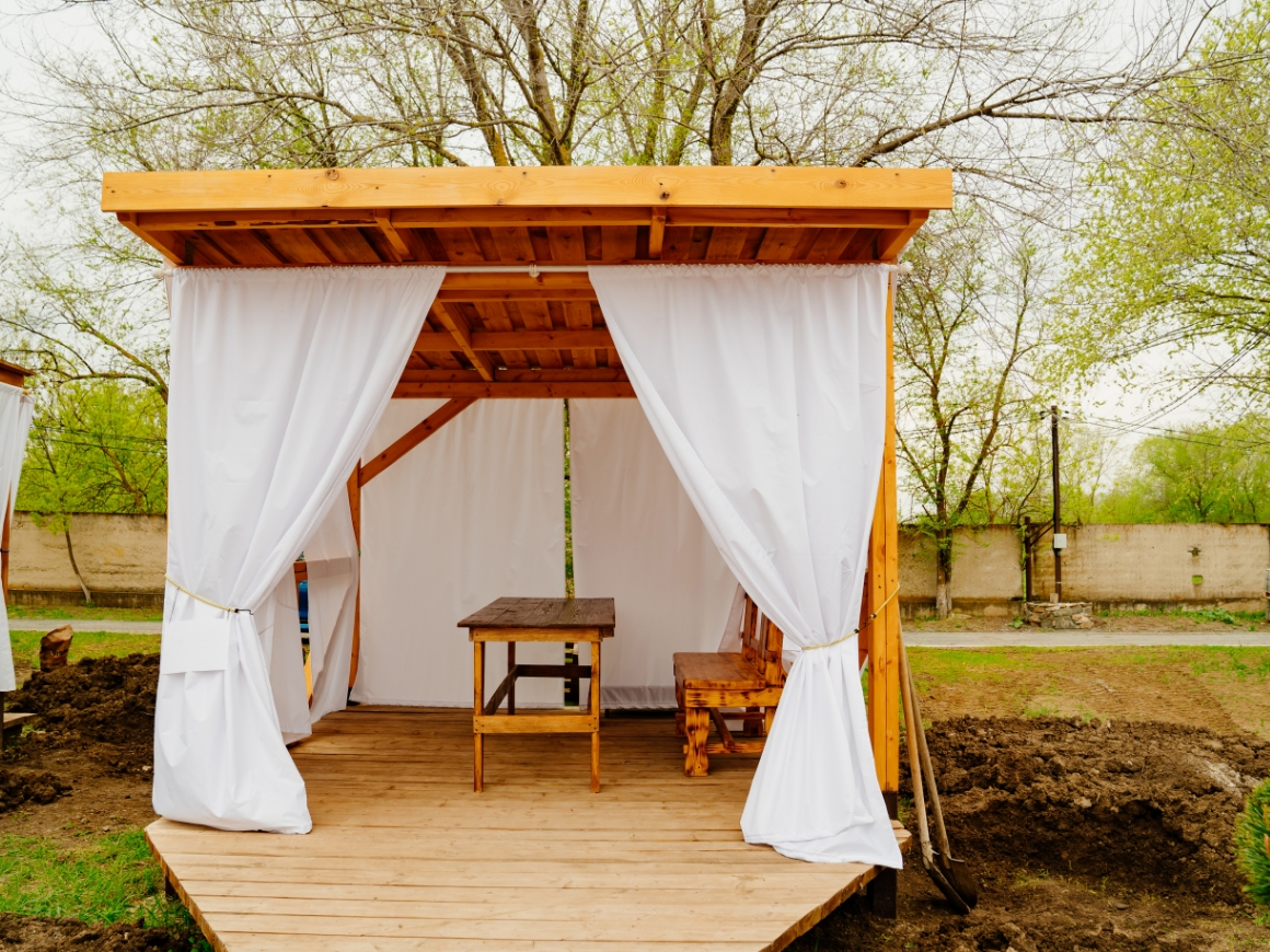 Protect Your Outdoor Space from Wind  With Outdoor Curtains 