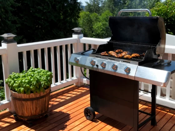 What are the Main Benefits of Using a Grill Cover?