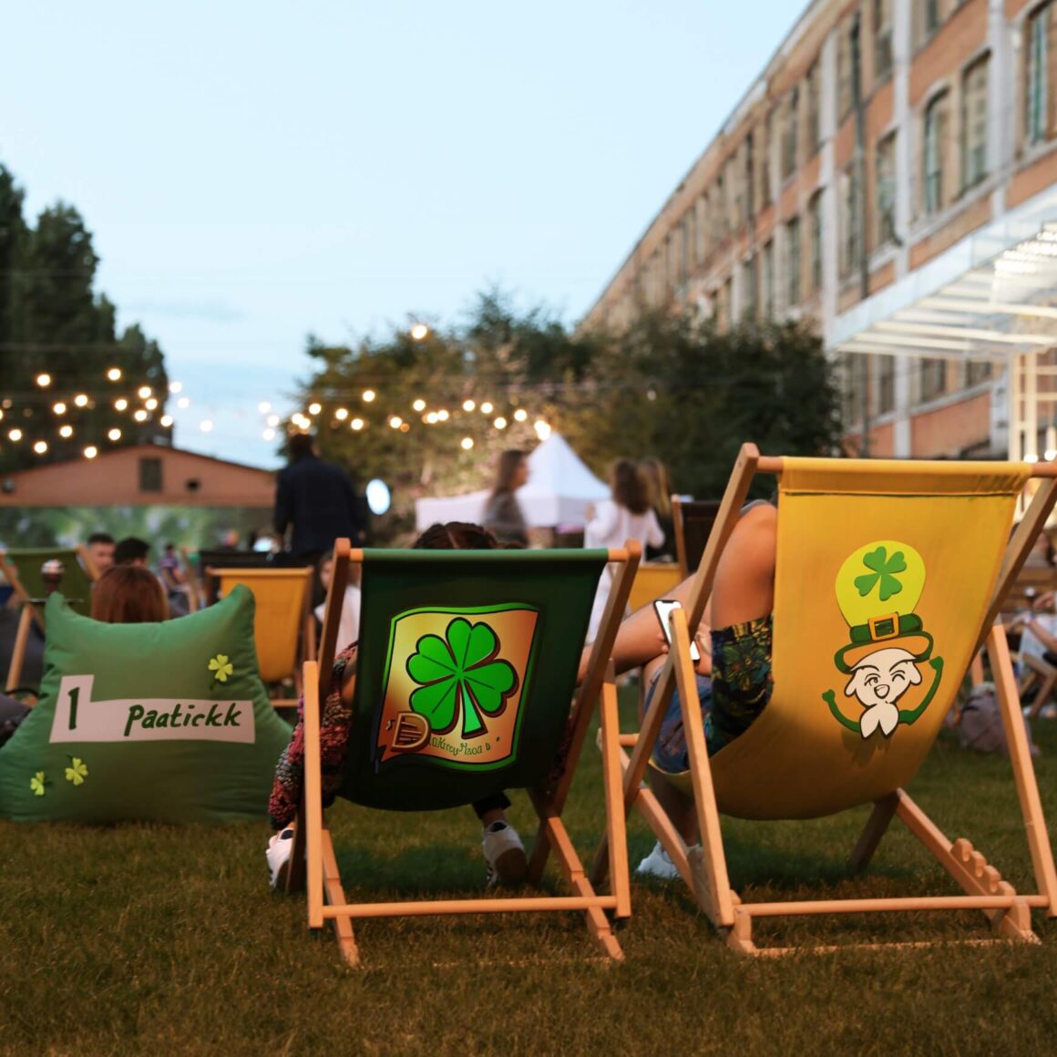 Choose Comfy Seats for St. Patrick Day Movie Night