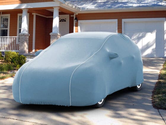 Top 5 Reasons to Use a Vehicle Cover Before Summer Ends 