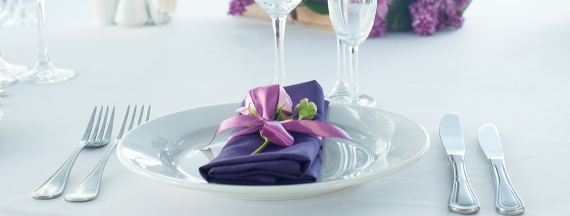 Table setting with purple colour
