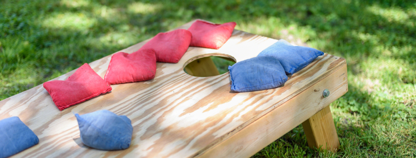 Cornhole board